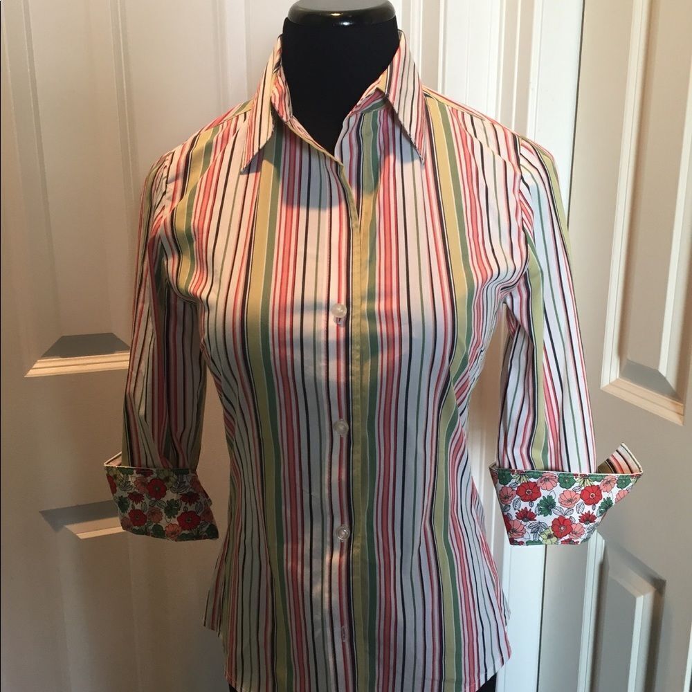 Beautiful blouse by George in size xs